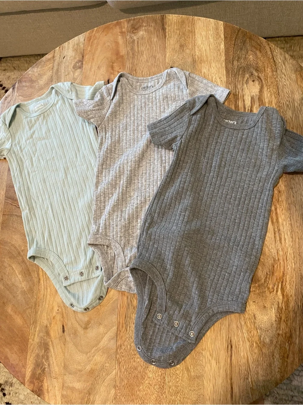 Lot Carter's Ribbed Short-Sleeve One-Piece Bodysuits - Gray, Light Gray, Mint